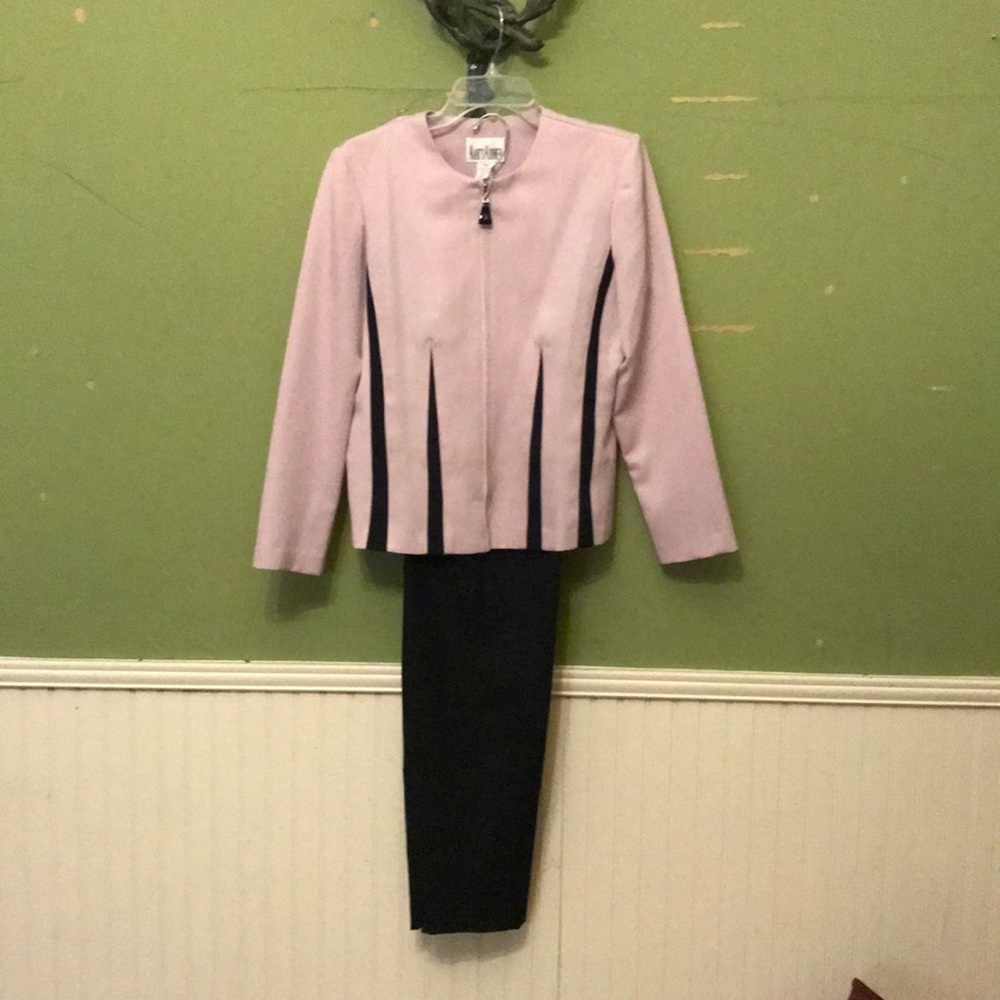 Two piece pant suit